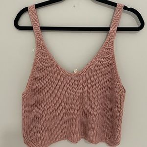 Dusty pink knit crop tank